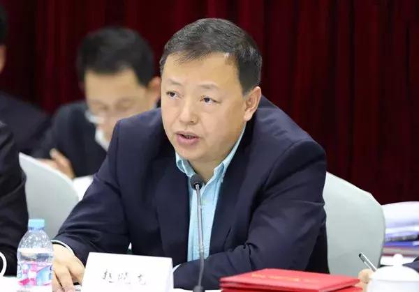 落实二十大精神开创工作新局面,集团公司学习十九大精神通知