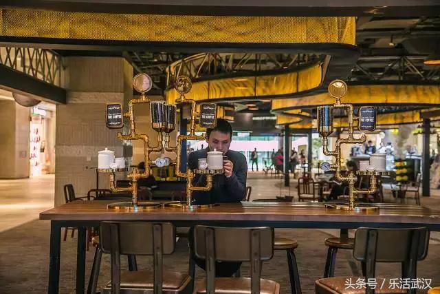 武汉春节新玩法,有一种过年叫宅在家里