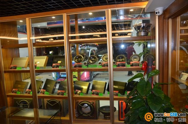 白云区汽车音响改装店前景,汽车音响改装店处境