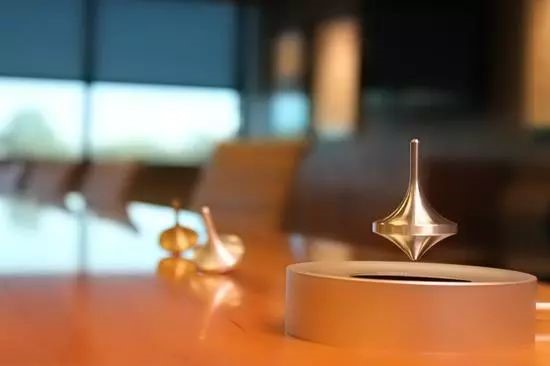 磁悬浮陀螺玩具,陀螺玩具网红爆款指尖陀螺