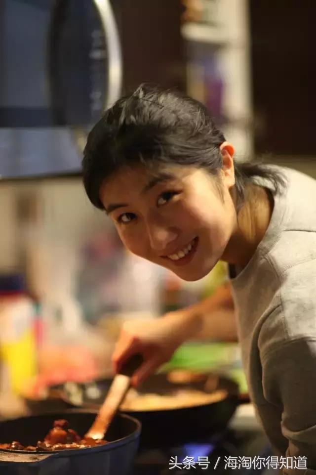 90后京妞弃笔从戎，跳出时尚圈卖煎饼果子，飞天猪煎饼上纽约头条