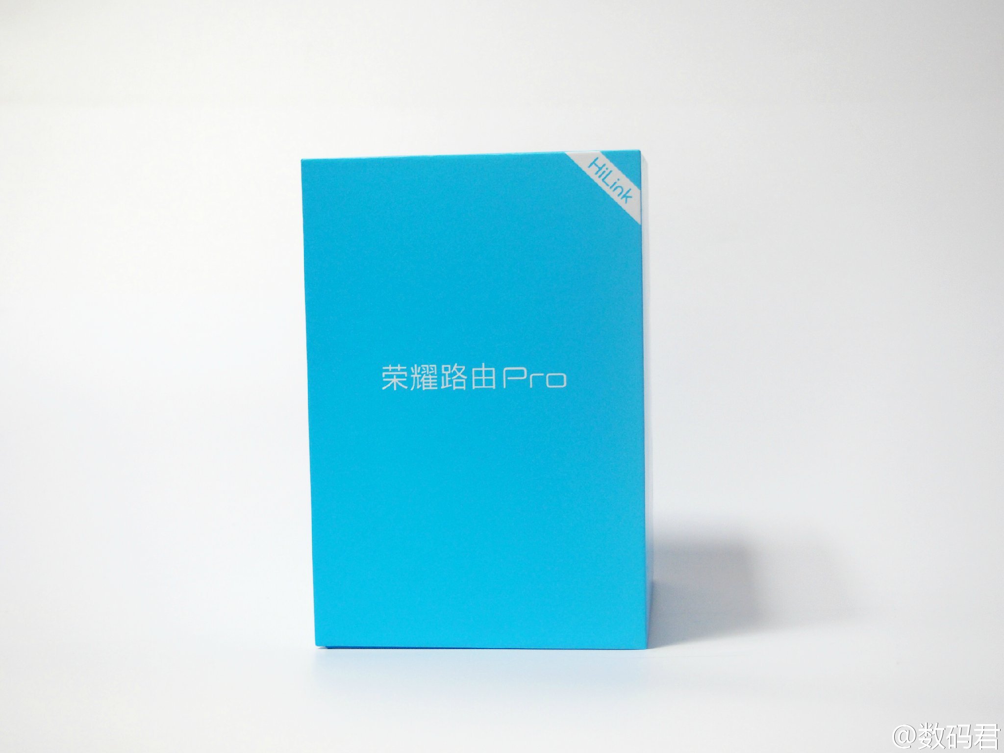 荣耀路由器pro和pro2区别在哪,荣耀路由器标准版测评