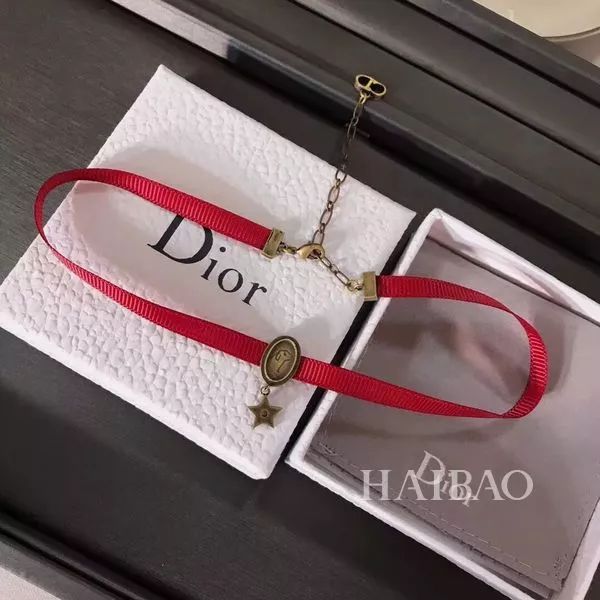 毕竟爱狗|哈哈哈哈哈哈……听说你们要买狗年单品?我就真的不拦了!