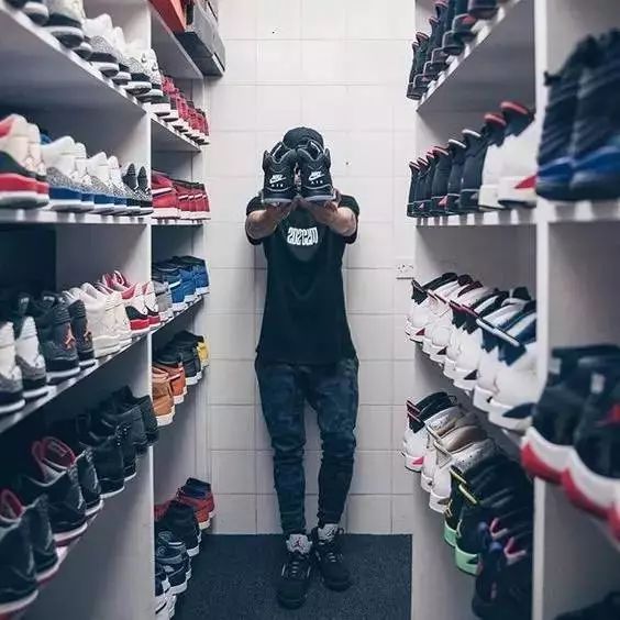 鏍囧噯澶栧洿浜鸿,鏍囧噯浜虹墿褰㈣薄鍖呮嫭鍝簺