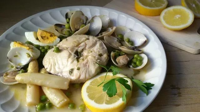 瑗跨彮鐗欏拰姣曞皵宸撮剛,姣曞皵宸撮剛鍦ㄨタ鐝墮