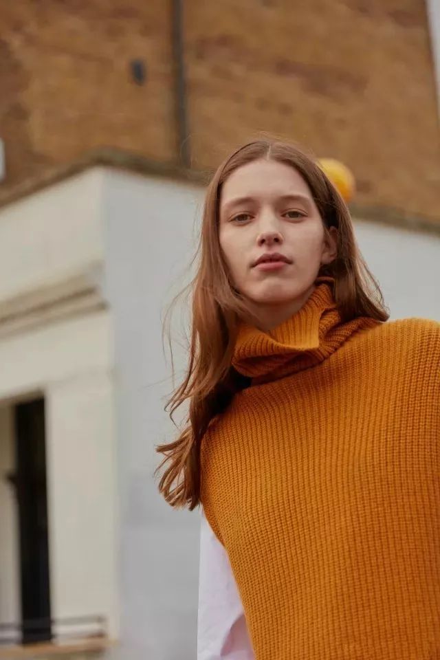 章子怡奢侈品价格,章子怡同款羽毛西服