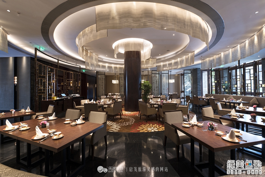 享私人温泉泡池度养生悠闲假期