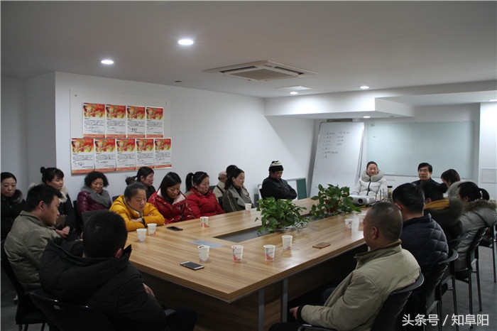 阜阳商厦困难职工,阜阳商厦慰问工作者