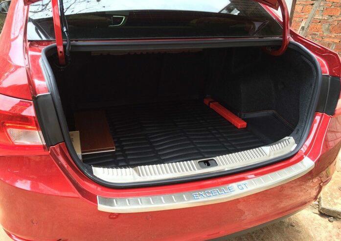 英朗红色2021款,英朗新车分享