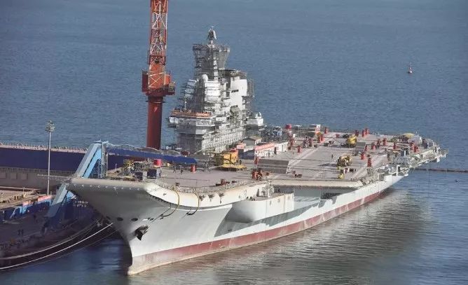 世界最大的航母有多长,世界上最大的航母是什么航母