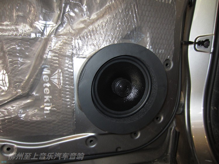 南宁五菱宏光v改音响,五菱宏光改装音响隔音