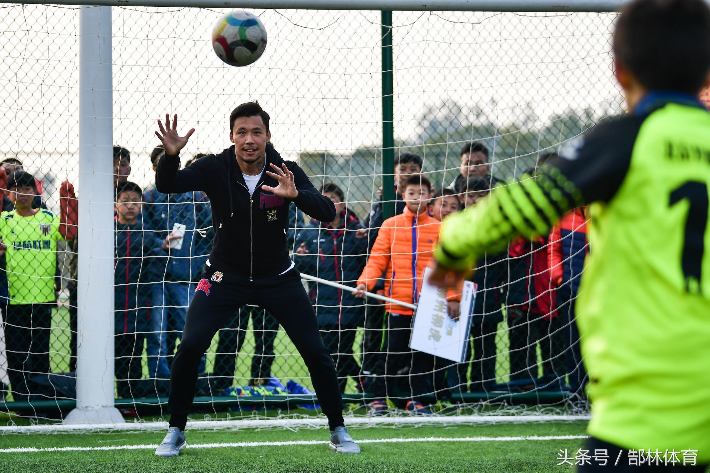 恒大3连胜韦世豪,恒大3大外援