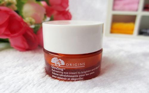 消除眼袋口碑最好的三款眼霜,去眼袋鱼尾纹眼霜推荐平价