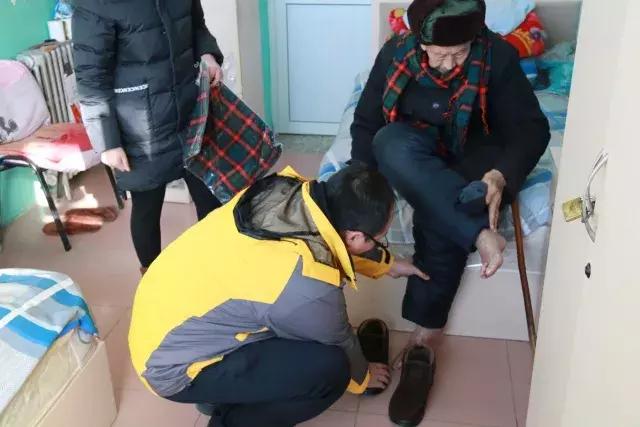 爱心助老温暖相伴活动评价,爱心助残送温暖聚爱聚力迎新年
