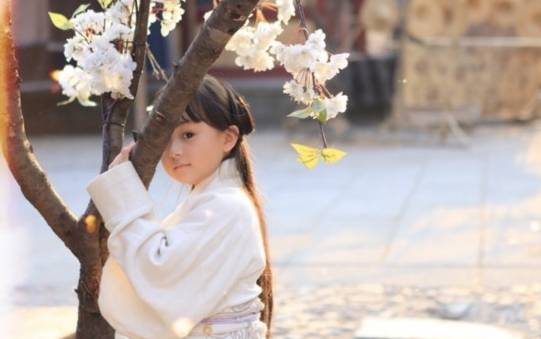 中脉远红祝你新年更精彩！