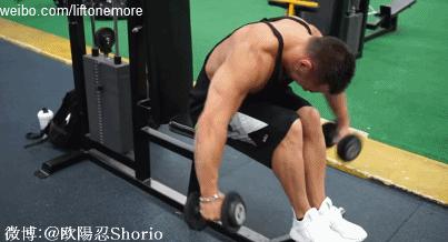 瘦子增肌的两套家庭哑铃健身计划,瘦的人如何用哑铃增肌