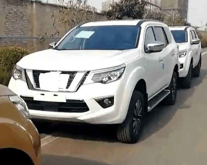 新款帕拉丁对比普拉多,新款帕拉丁豪华版