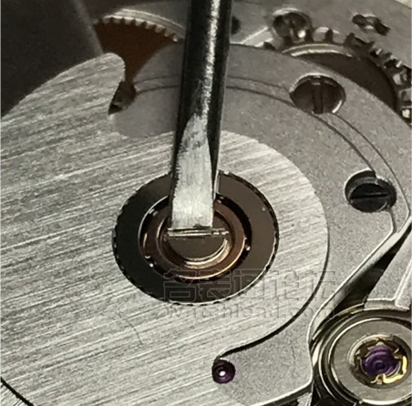 浪琴表如何保养和维修,修表教程浪琴八针月相