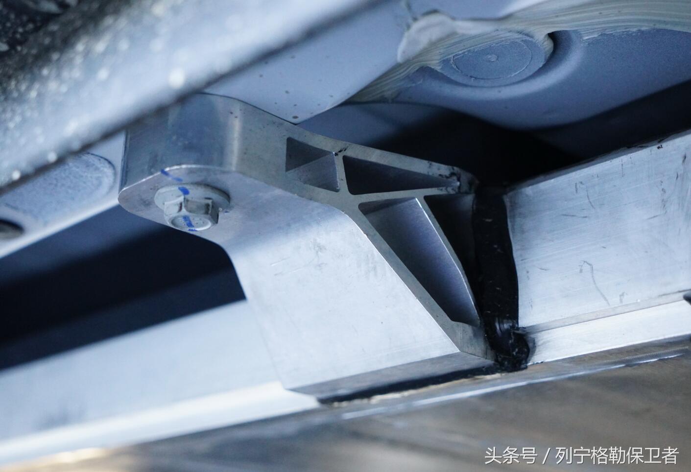 比亚迪e5-450,比亚迪e5和秦ev哪个好