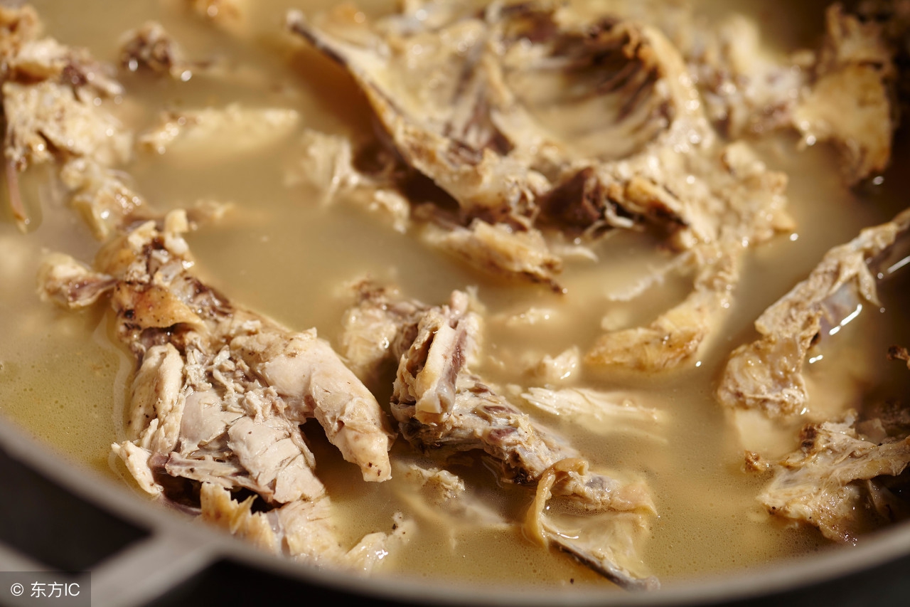 鱼刺卡喉咙喝醋可以吗生活小妙招,生活小妙招醋泡花生