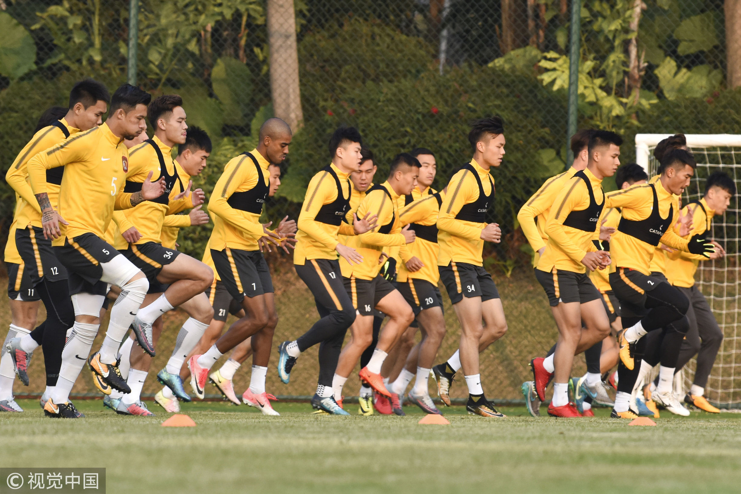 亚冠前瞻恒大100名上港压浦和,2023中超亚冠局势分析