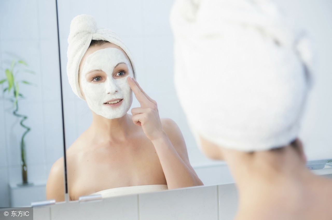 湿疹引起皮肤干燥缺水要怎么补水,手上皮肤干燥缺水补水最快的方法