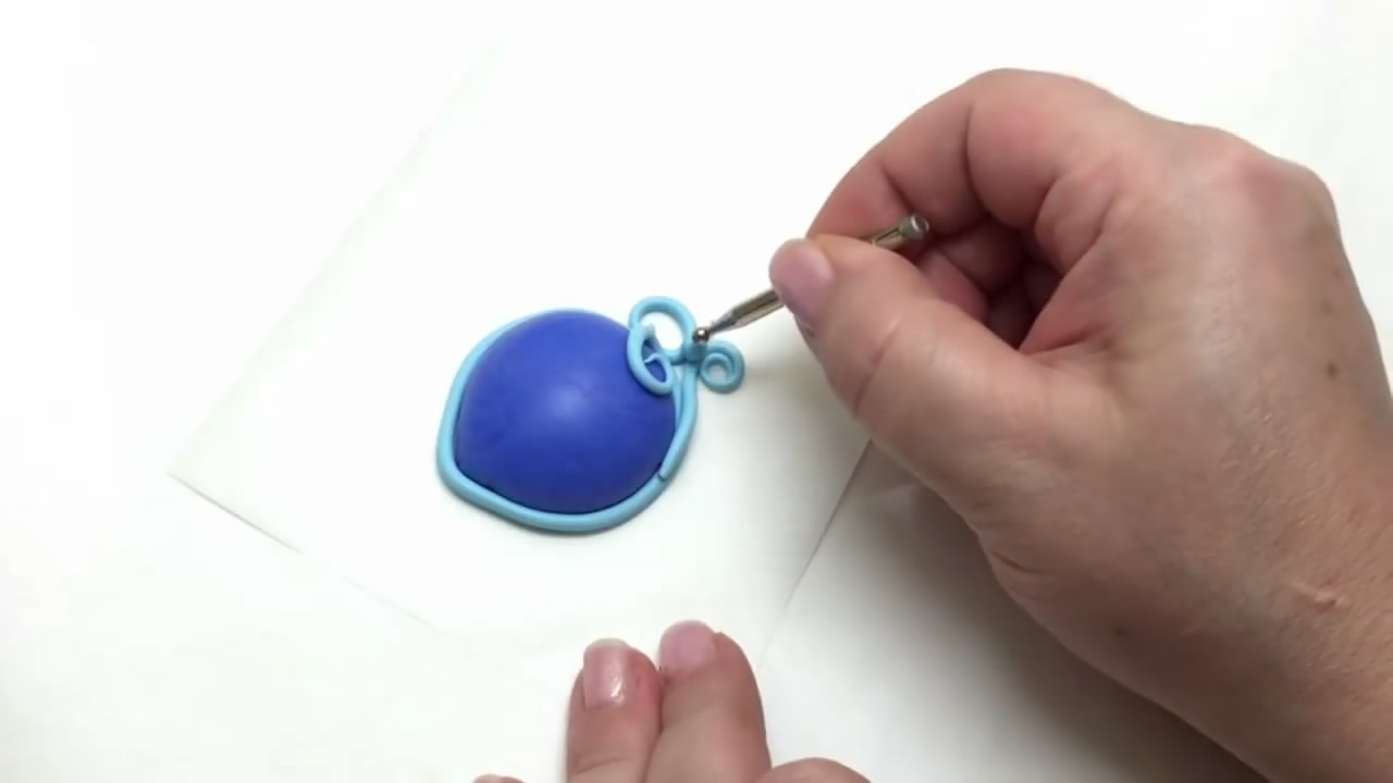 diy手工制作钥匙链教程,用粘土制作可爱的钥匙链