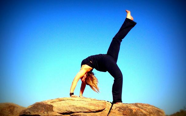 适合乳腺癌的瑜伽视频,瑜伽会对乳腺癌有帮助吗