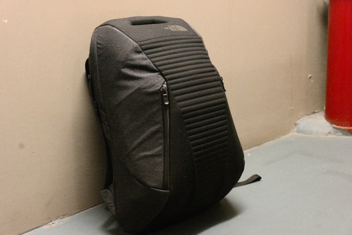 northface双肩背包,northface背包怎样