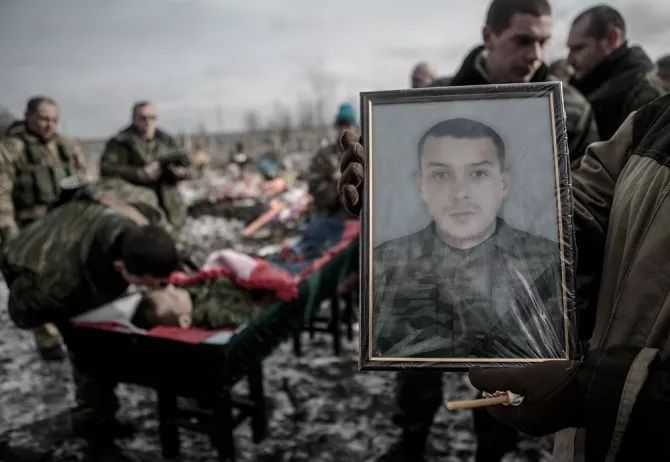 瀹夊痉鐑堟柉鎽勫奖鑾峰,淇勭綏鏂柊闂绘憚褰卞鍥剧墖