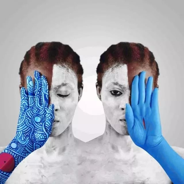 这些令人触目惊心的色彩背后,隐喻着一个国度屈辱的历史