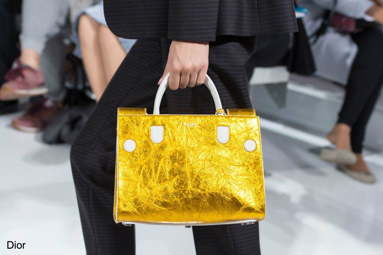 花大钱买大牌包，花小钱买心机包