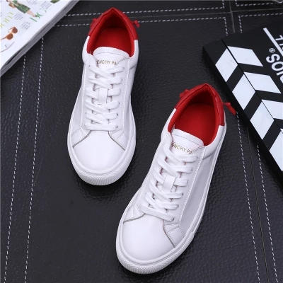 好看又好搭的平底鞋,现在流行什么平底鞋