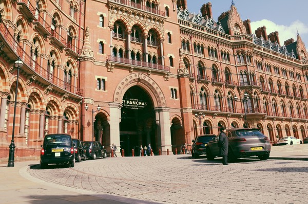 记忆在岁月里变模糊,记忆在流逝的岁月里模糊