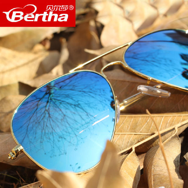 墨镜不离身，这样的男生是酷还是骚？