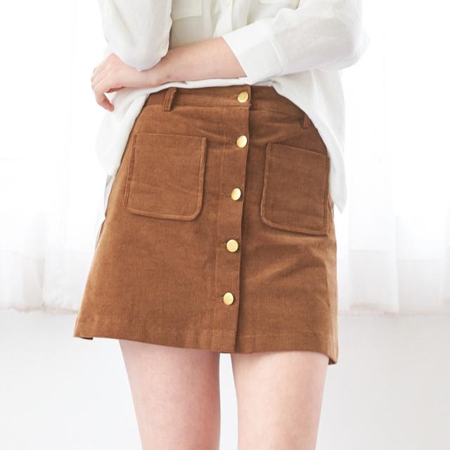 今年流行的秋季裙装,这套裙装火遍整个夏天