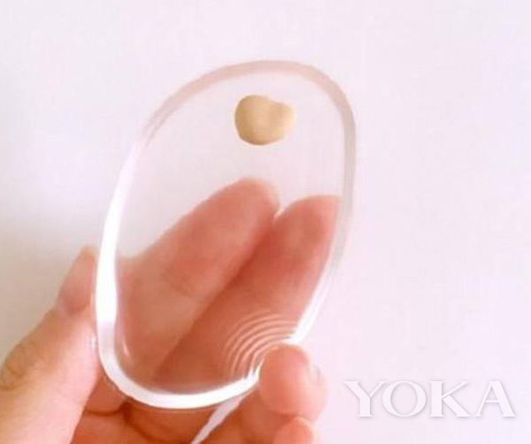 夏日果冻唇膏好用吗,果冻滋润唇膏