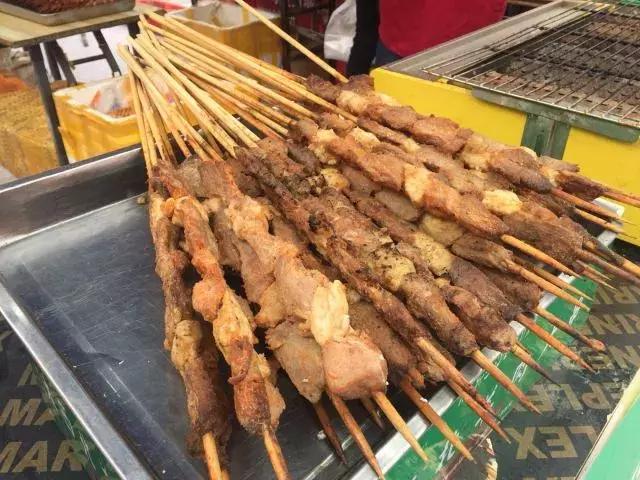 大年初一都匀哪里热闹,大年初一的现状