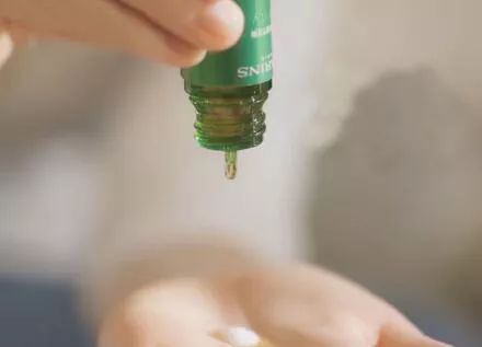 谈判官杨幂发际线黄子韬撩发,谈判官杨幂和黄子韬走出迷宫