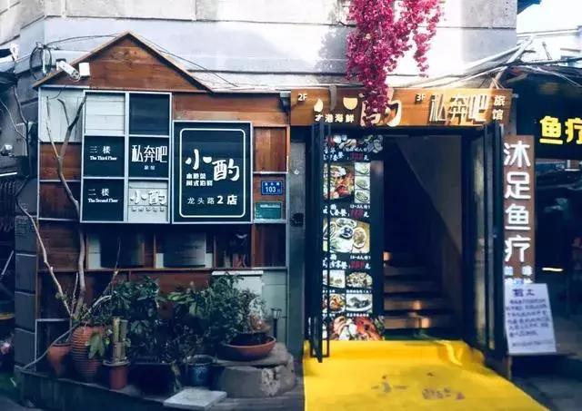 鼓浪屿红瓦绿树,走进厦门鼓浪屿视频