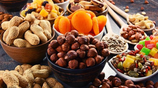 骨质疏松患者要常吃这些食物,治疗骨质疏松吃什么水果