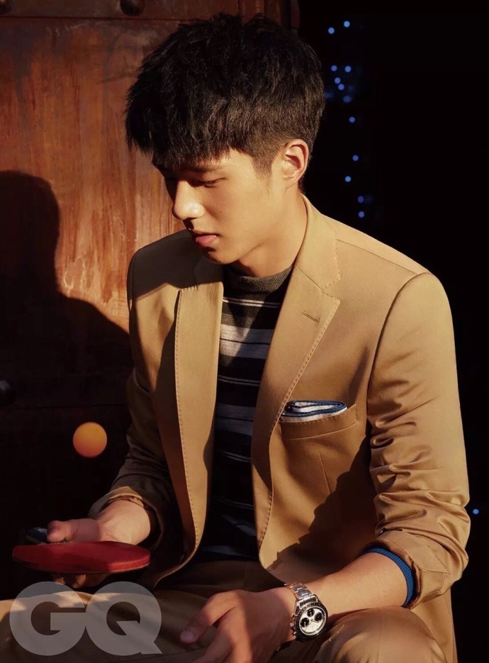 盘点那些会打乒乓球的明星，鹿晗李易峰哥俩啥时候约一个吧！