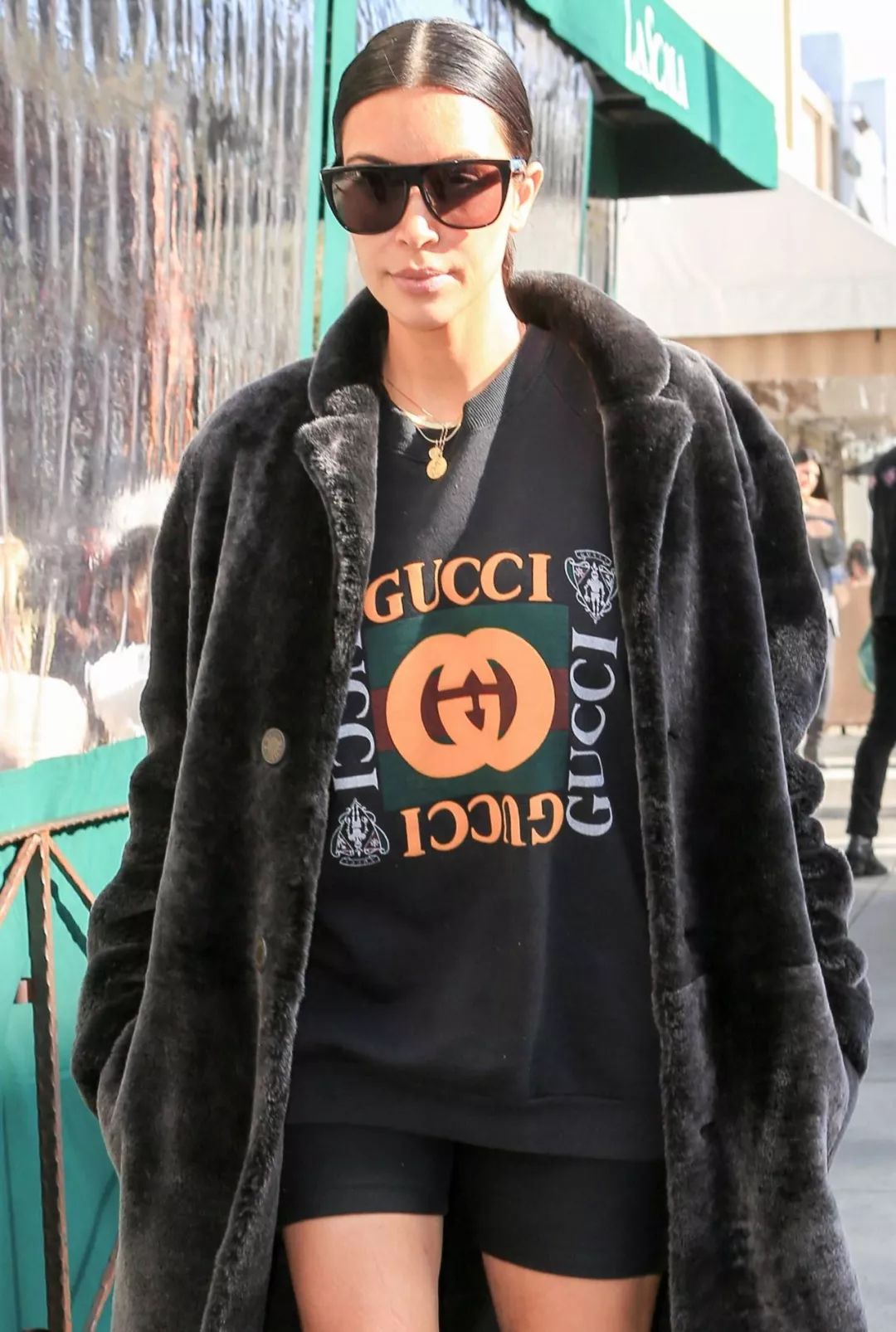 gucci是怎样成为全球最火品牌的,gucci设计look