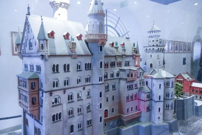 别再排斥跟团了之德国行，从哈布斯堡王朝，到雅历安血统