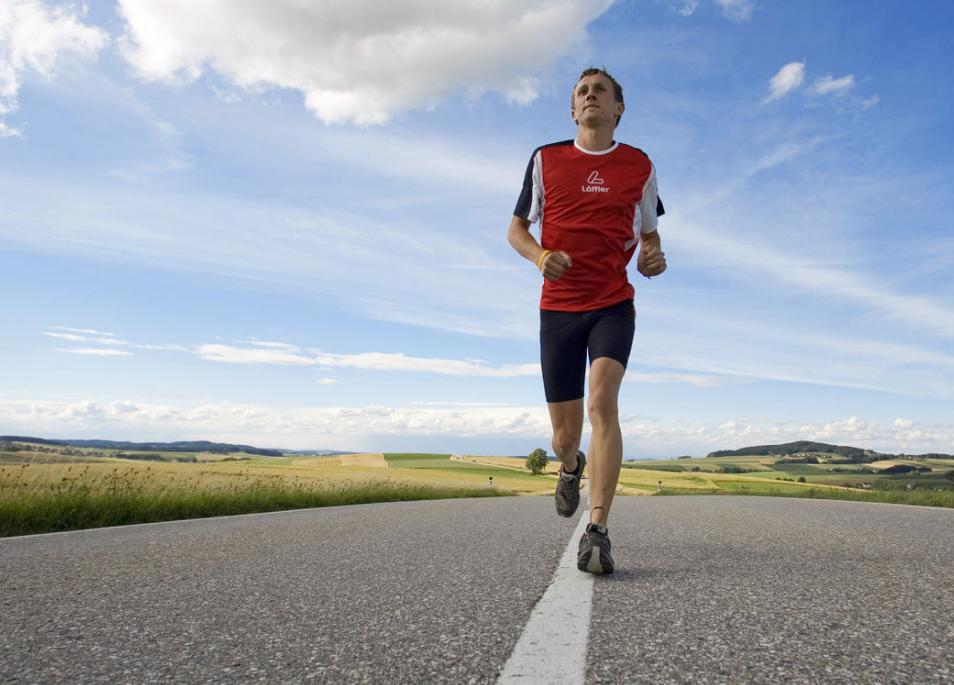 少年跑步后心脏隐隐作痛,跑步完后心脏痛