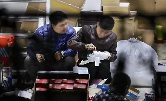 莆田鞋大揭秘：记录我在莆田买鞋的日子，惊人内幕曝光