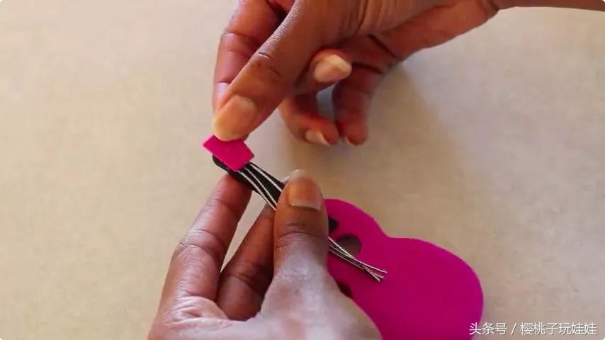 自己手工做一个芭比娃娃,芭比娃娃手工做笔