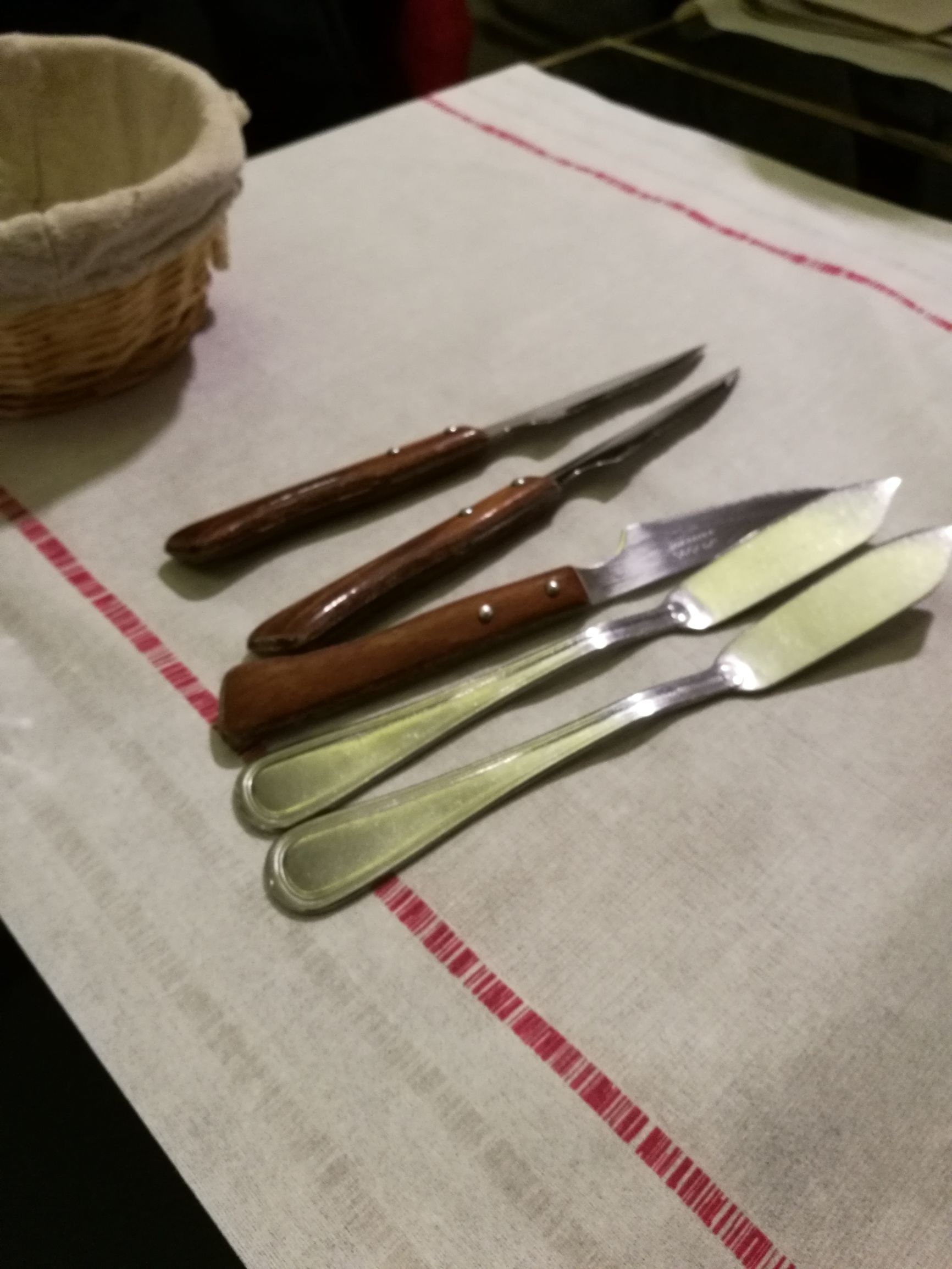 你花2万三亚飞东北，我花2万欧洲住10天！