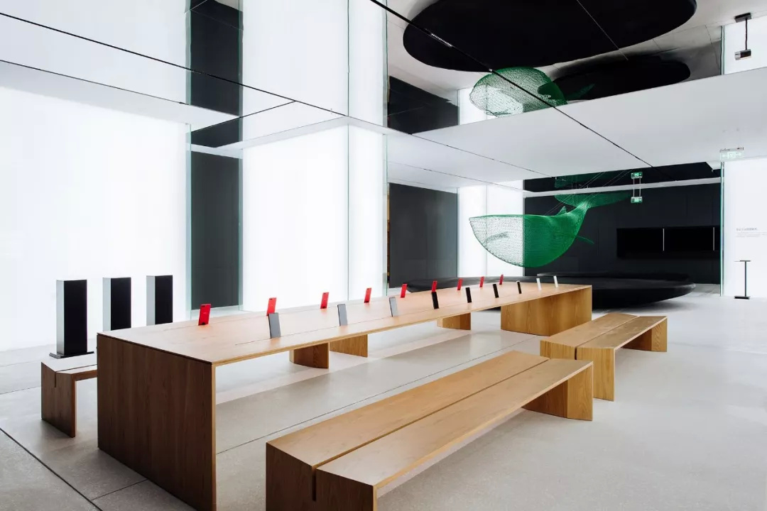 省代反水+开旗舰店,今年手机渠道怎么变