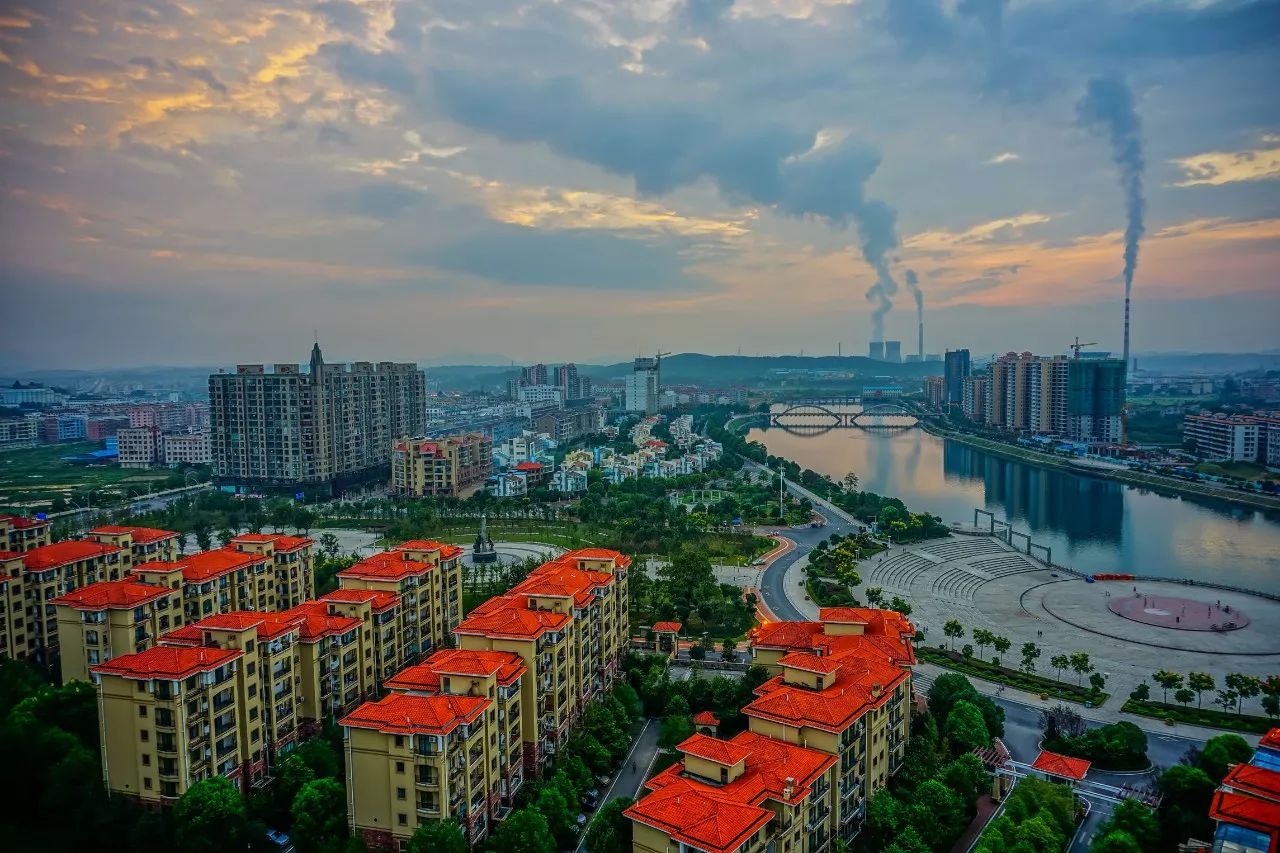 上海疫情全面爆发,大局已定开始扭转乾坤